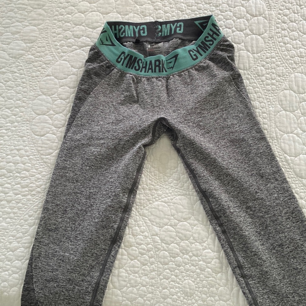 Gray booty leggings original gym shark